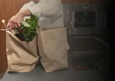 Chef bring the grocery for the private chef experience
